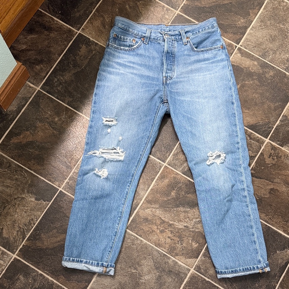 Levi's 501 Light Blue Denim Jeans